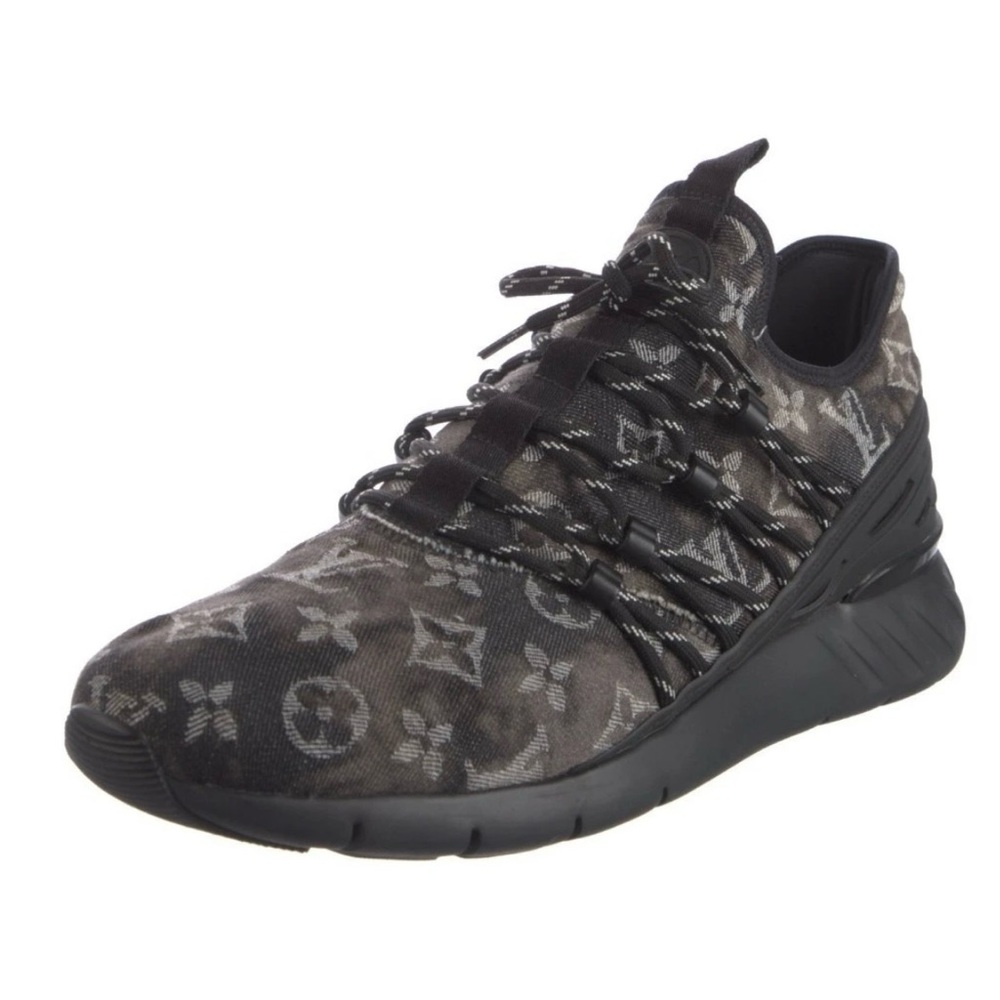 Louis Vuitton Black and Grey Monogram Knit Trainer - Picture 2 of 5